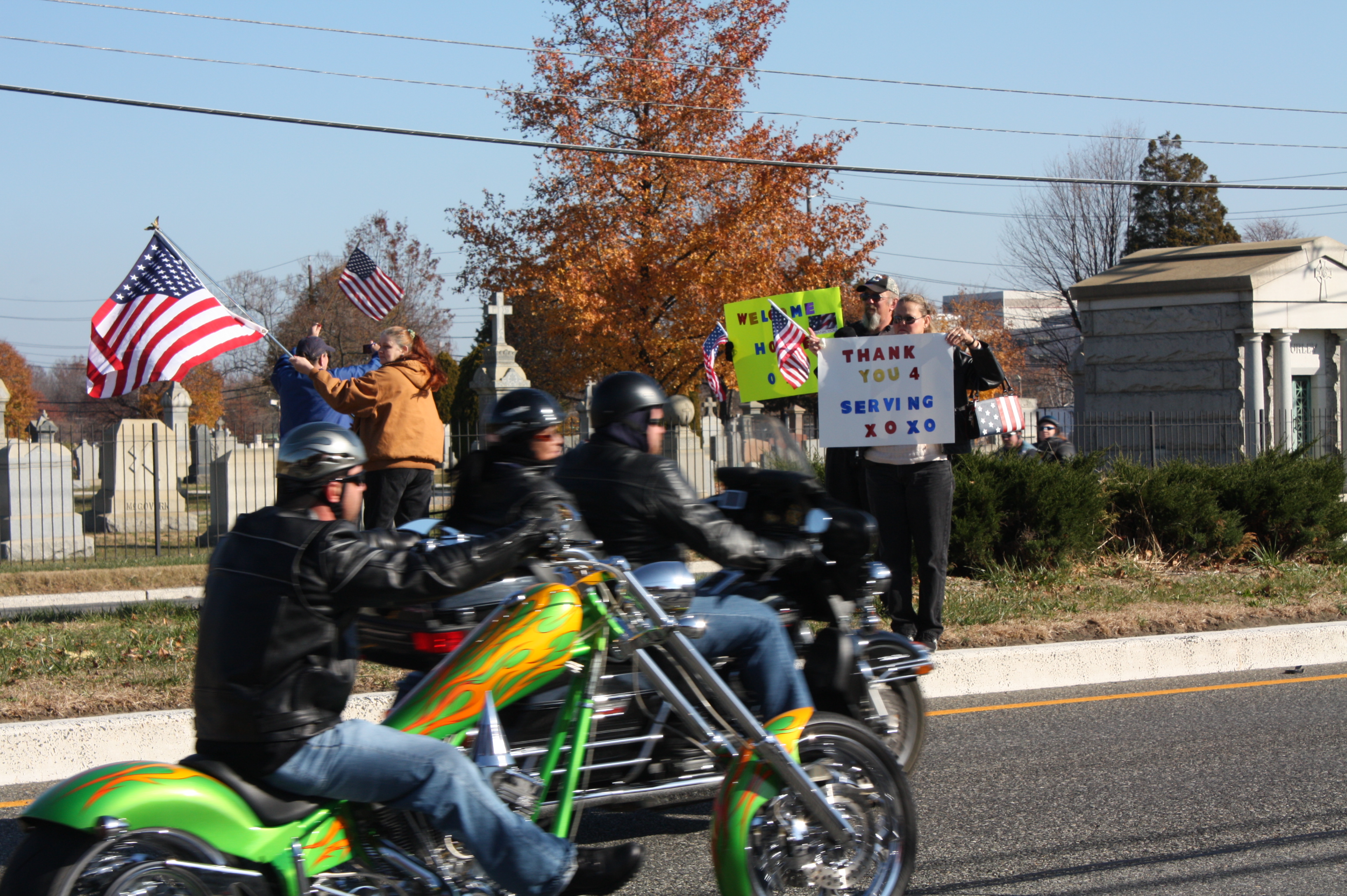 Troops Thanksgiving 4